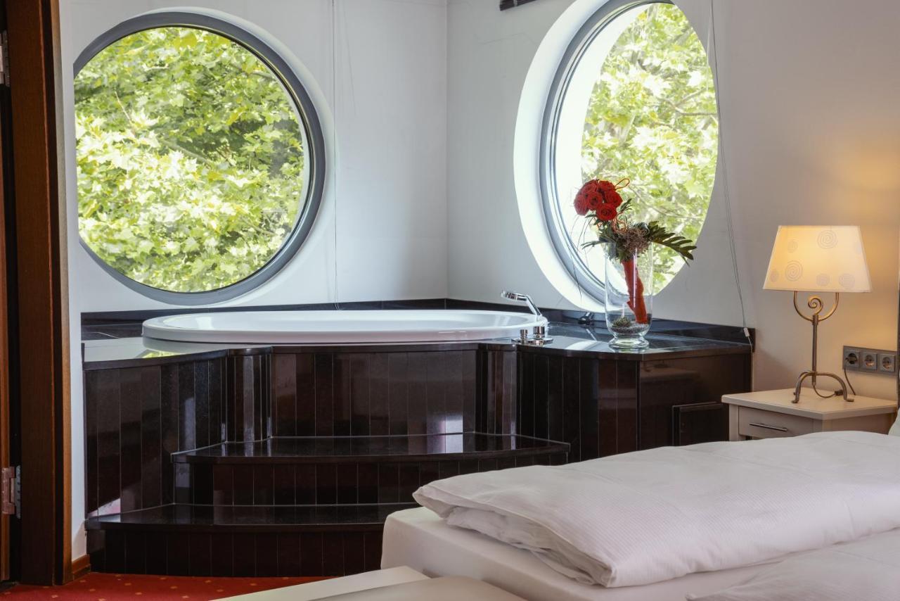 Parkhotel Volklingen Екстериор снимка